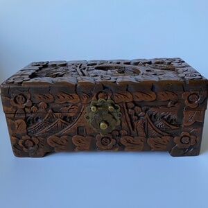Vintage Wooden Trinket Box: Decorated with In-Relief Oriental Scenery Carvings